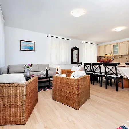 Appartamento Istriana Rovigno